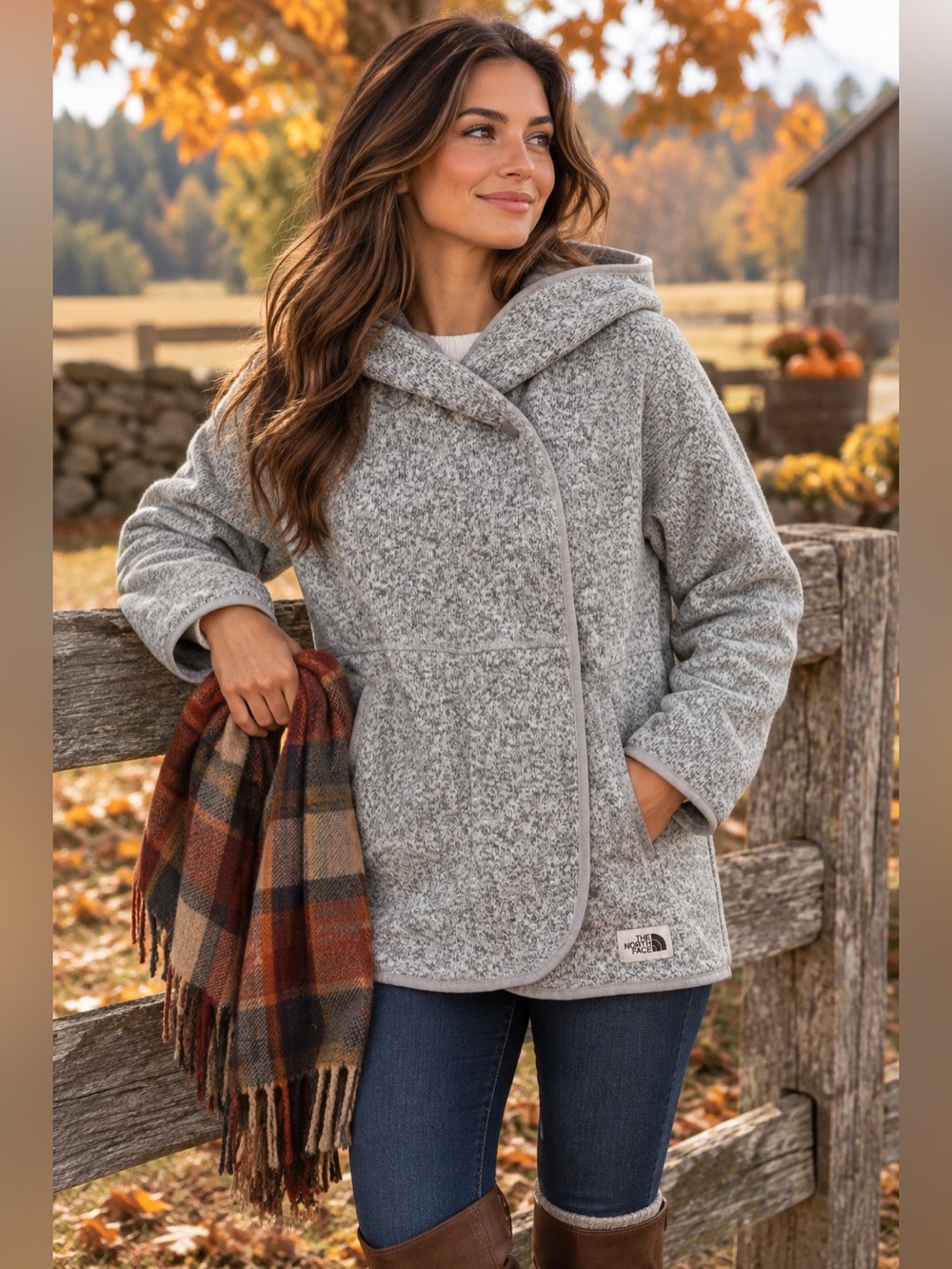 The North Face Crescent Hooded Wrap Jacket Womens S Gray Sweater Fleece Cozy